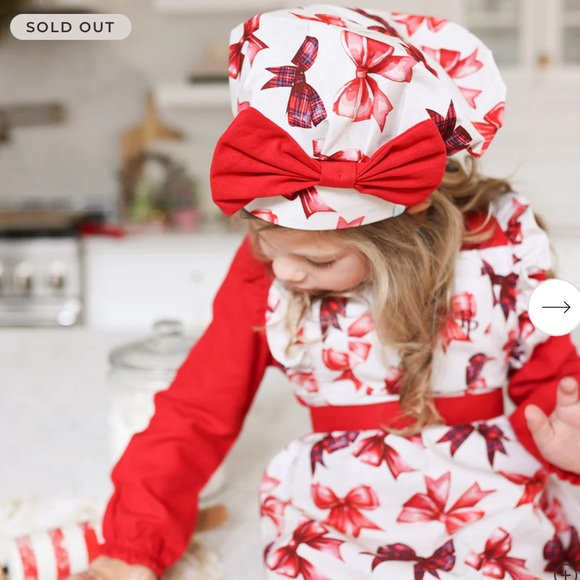 Posh Peanut Kids' Bow Chef Hat - Picture 2 of 9